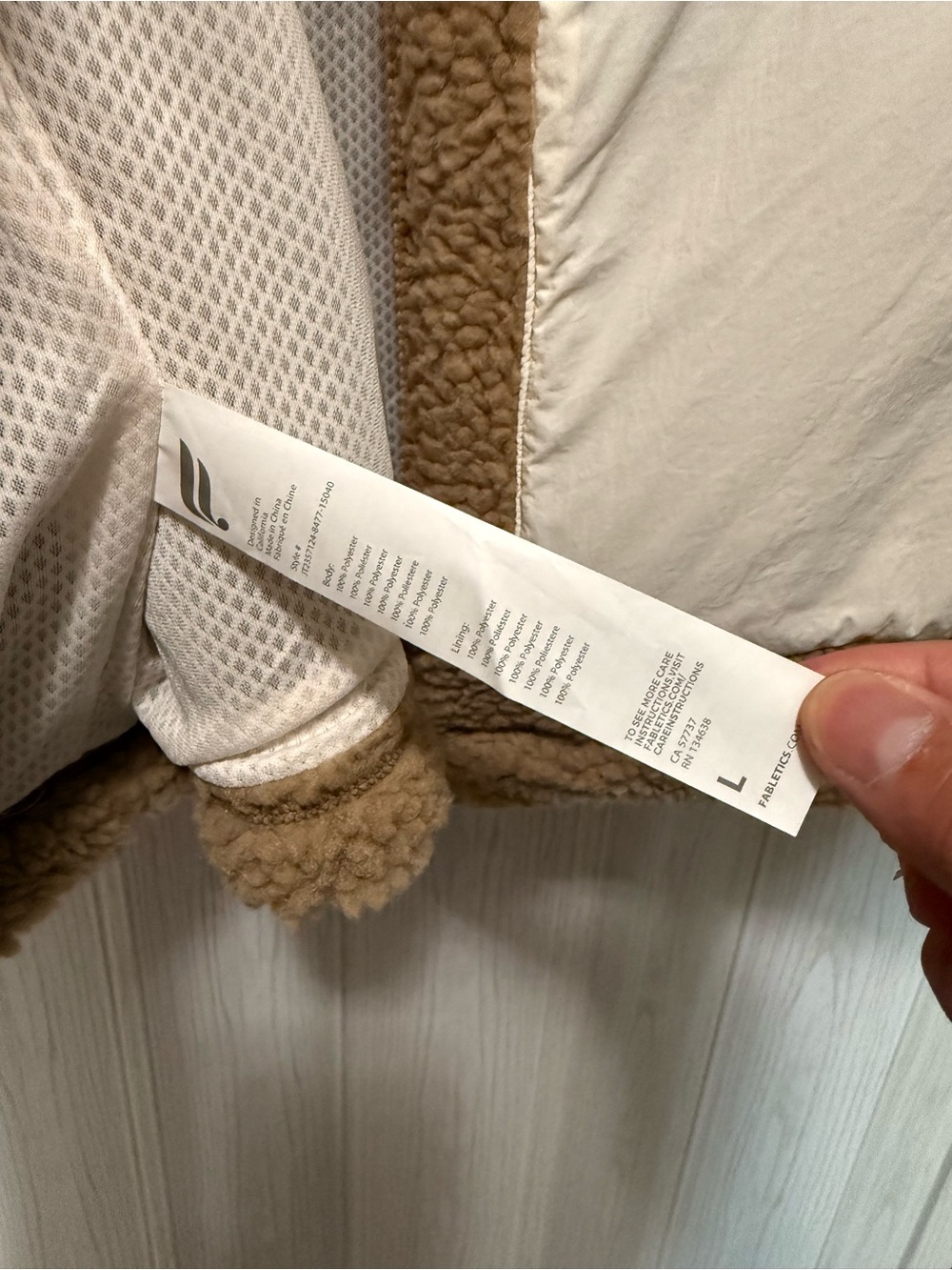 Fabletics Apres Men's Zip-Up Sherpa Jacket in Taupe with Contrast Pockets size L - Picture 5 of 10